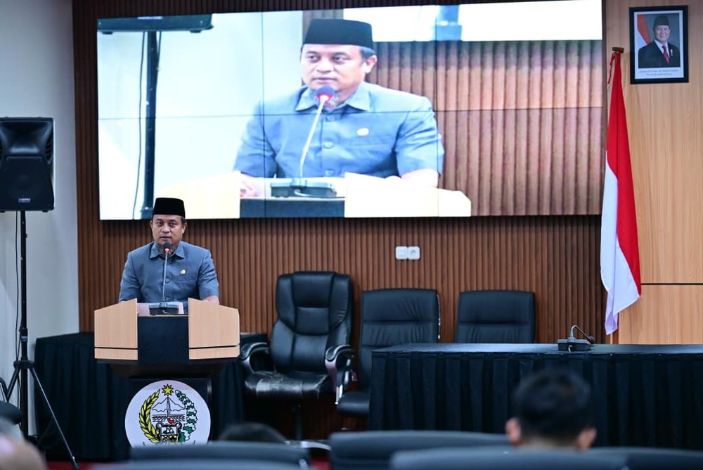 Gubernur Sulsel Sampaikan Jawaban Ranperda Pertanggunganjawaban APBD 2025, Sejumlah Fraksi DPRD Beri Apresiasi